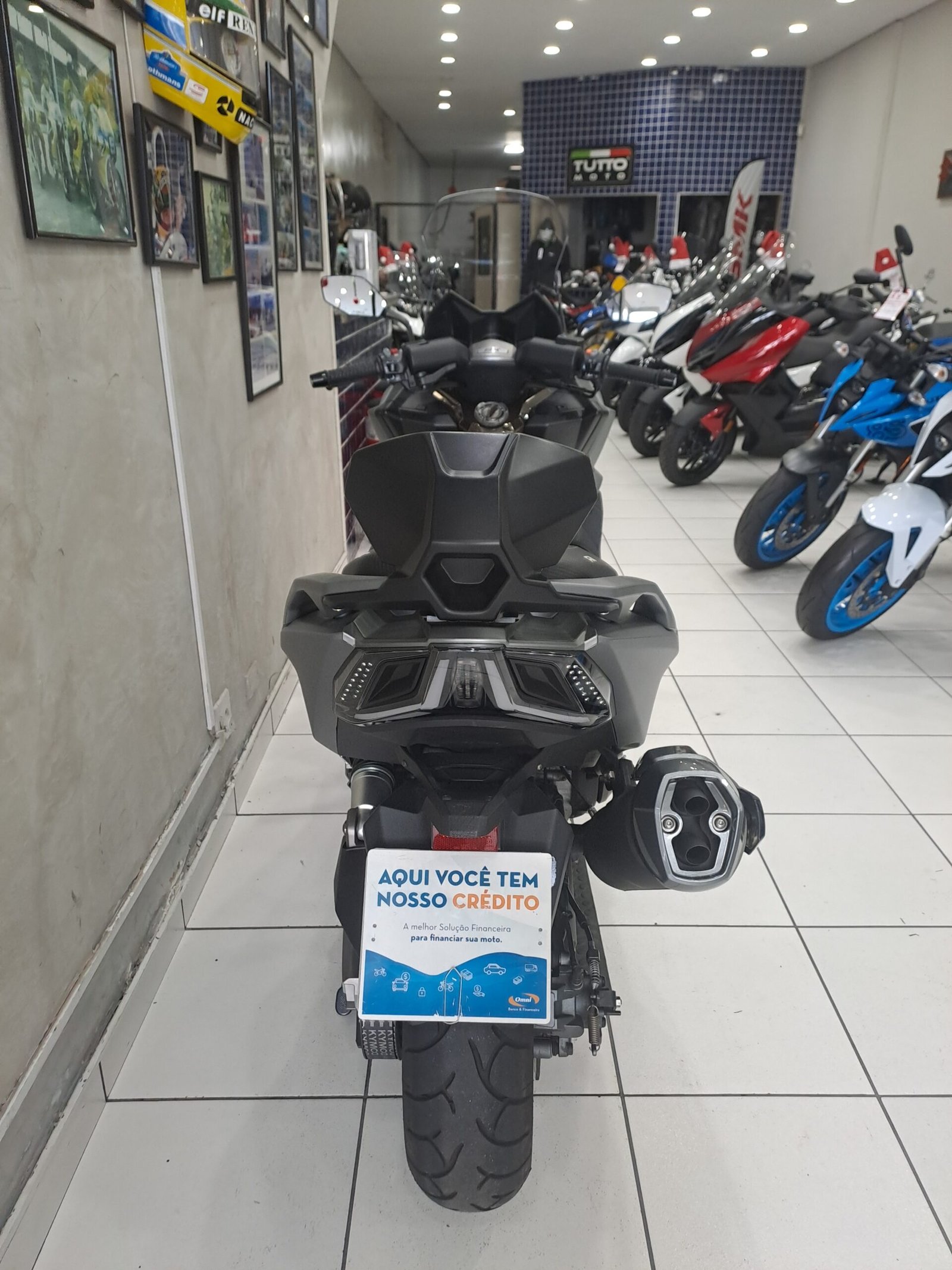 Kymco Ak 550i - Imagem 7