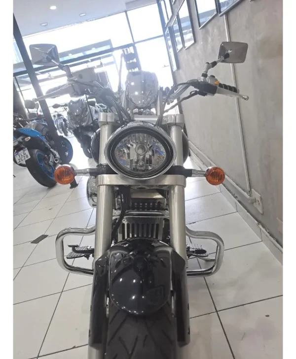 Suzuki Boulevard M800 - Imagem 3